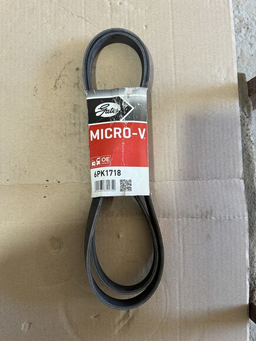Ремень генератора Gates 6PK1718 Dayco 6PK1715