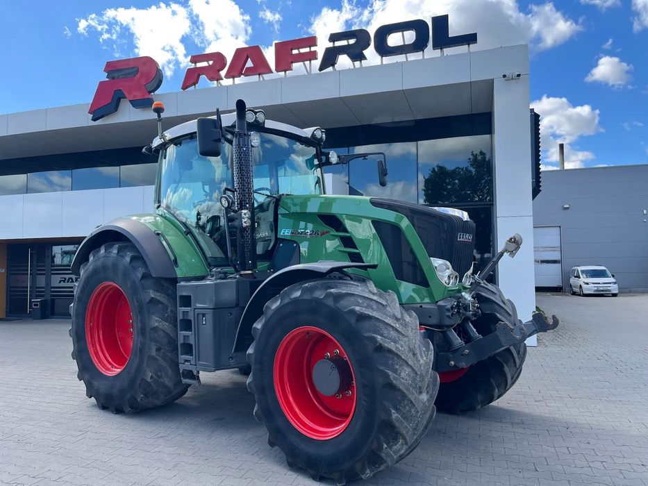 Fendt 826 Vario Profi Plus