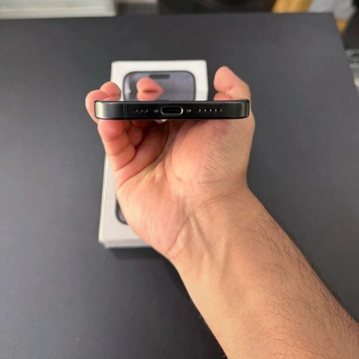iPhone 15 pro 128GB