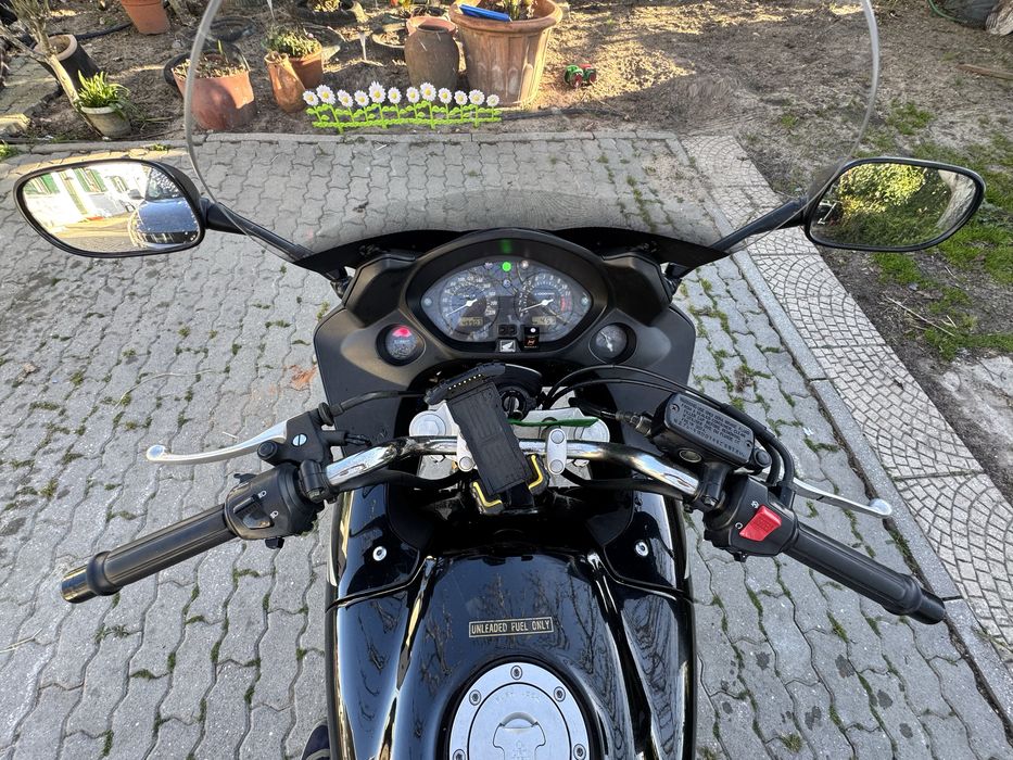 Vendo Honda CBF 600sa