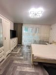 Продаж 2 кімнатної квартири з ремонтом в мікрорайоні Виставка.