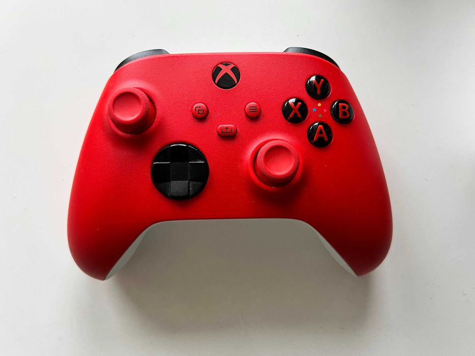XBOX Wireless Controller Pulse Red + Акумулятор