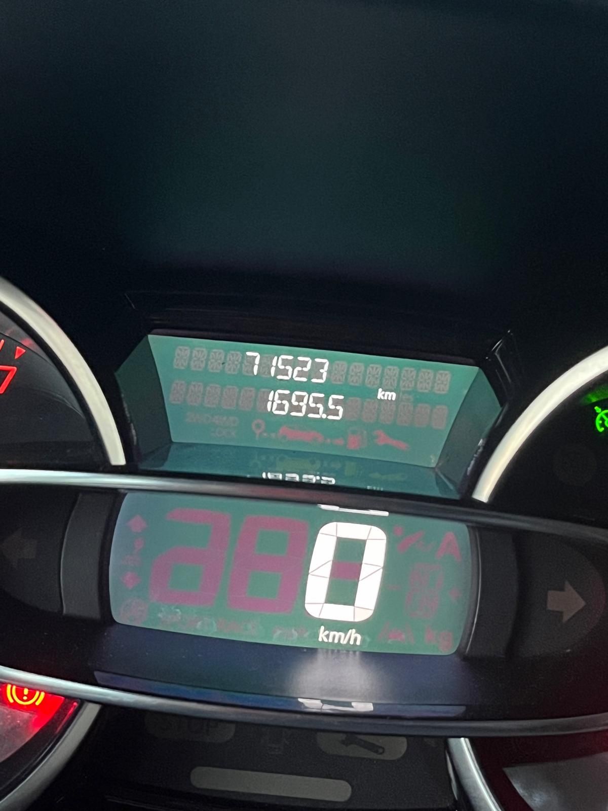 Renault Clio IV – Excelente estado e pronto a andar!