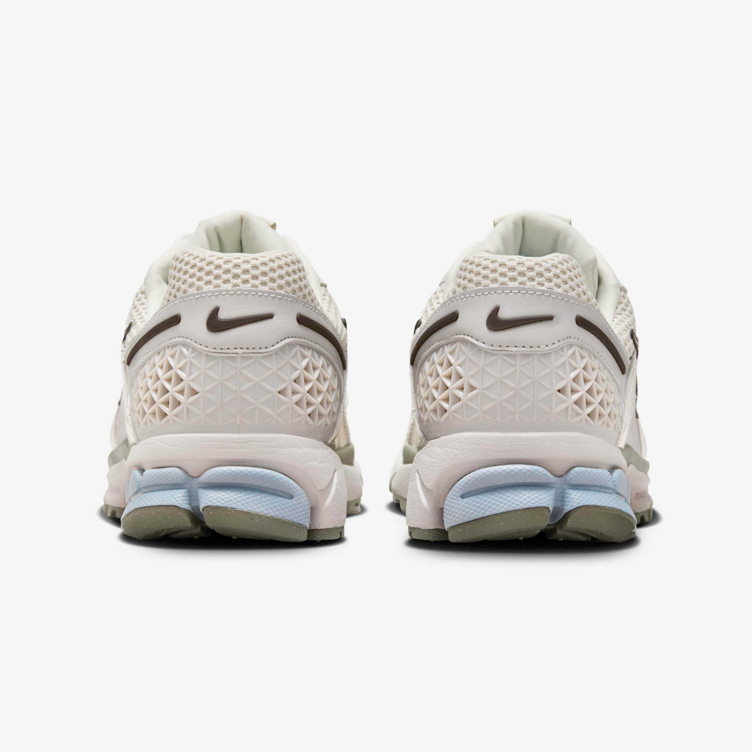 ОРИГИНАЛ‼️ Nike Zoom Vomero 5 SE FZ3653-104 кроссовки мужские кросівки