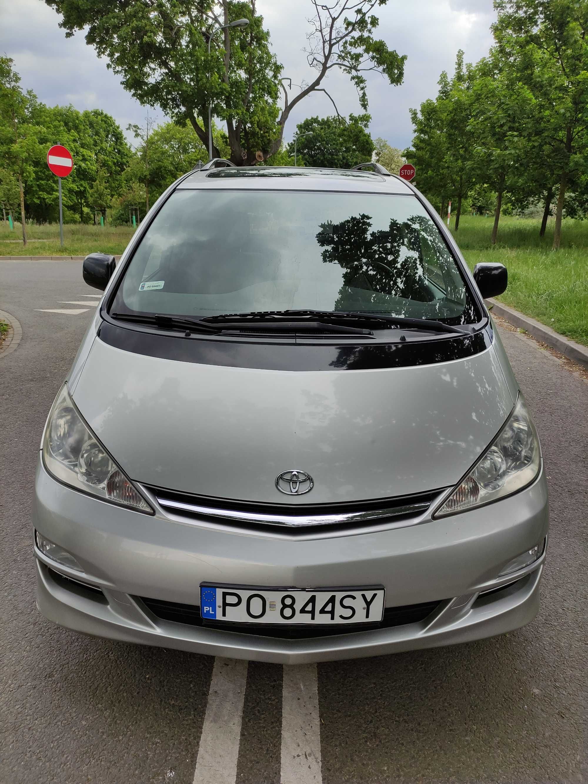 Toyota Previa 2.0 d4d, 2005 rok, 7 miejsc