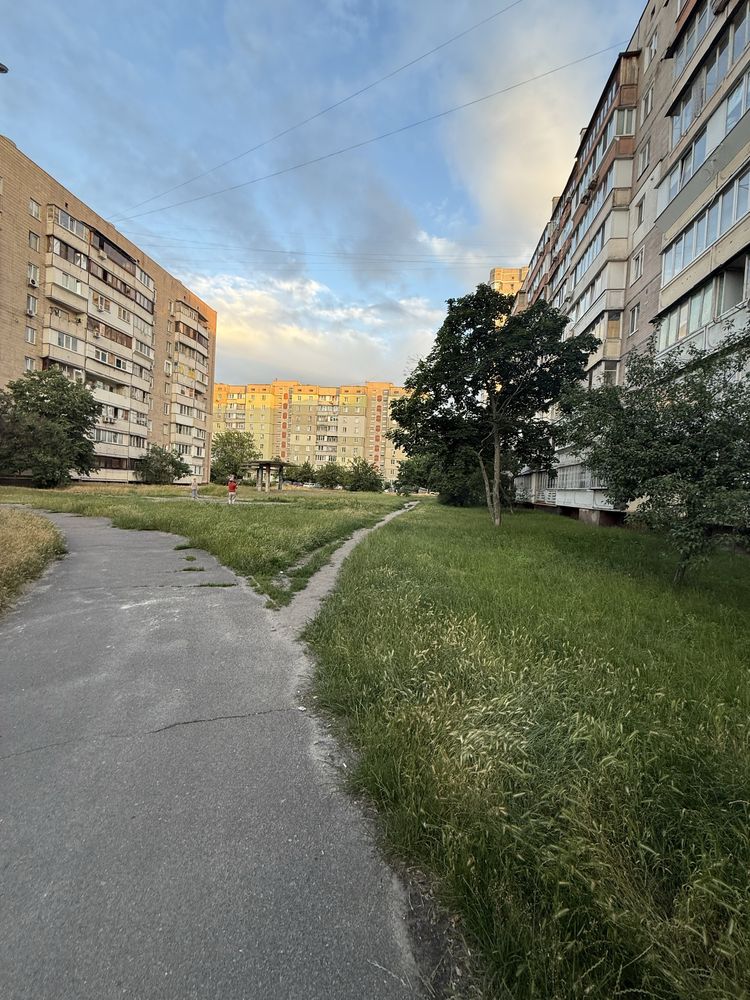 Продаж 2-к квартири Київ, Миколи Бажана просп., 5-А, Дарницький р-н