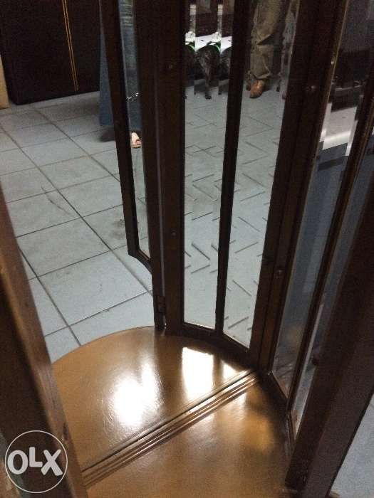 Móvel vitrine antigo