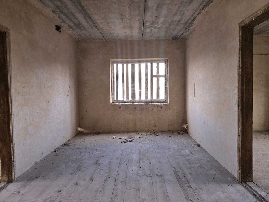 Будинок в с.Двірець + 67 соток землі. (22408512)