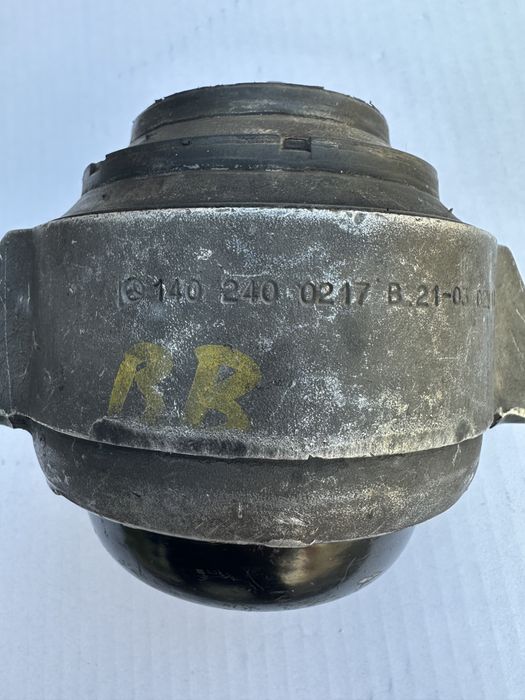 Подушка двигателя Мерседес W 140