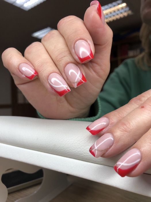 Манікюр, педикюр, корекція, нарощення