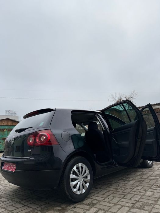 Продам Golf V 2009р. 1.6 mpi