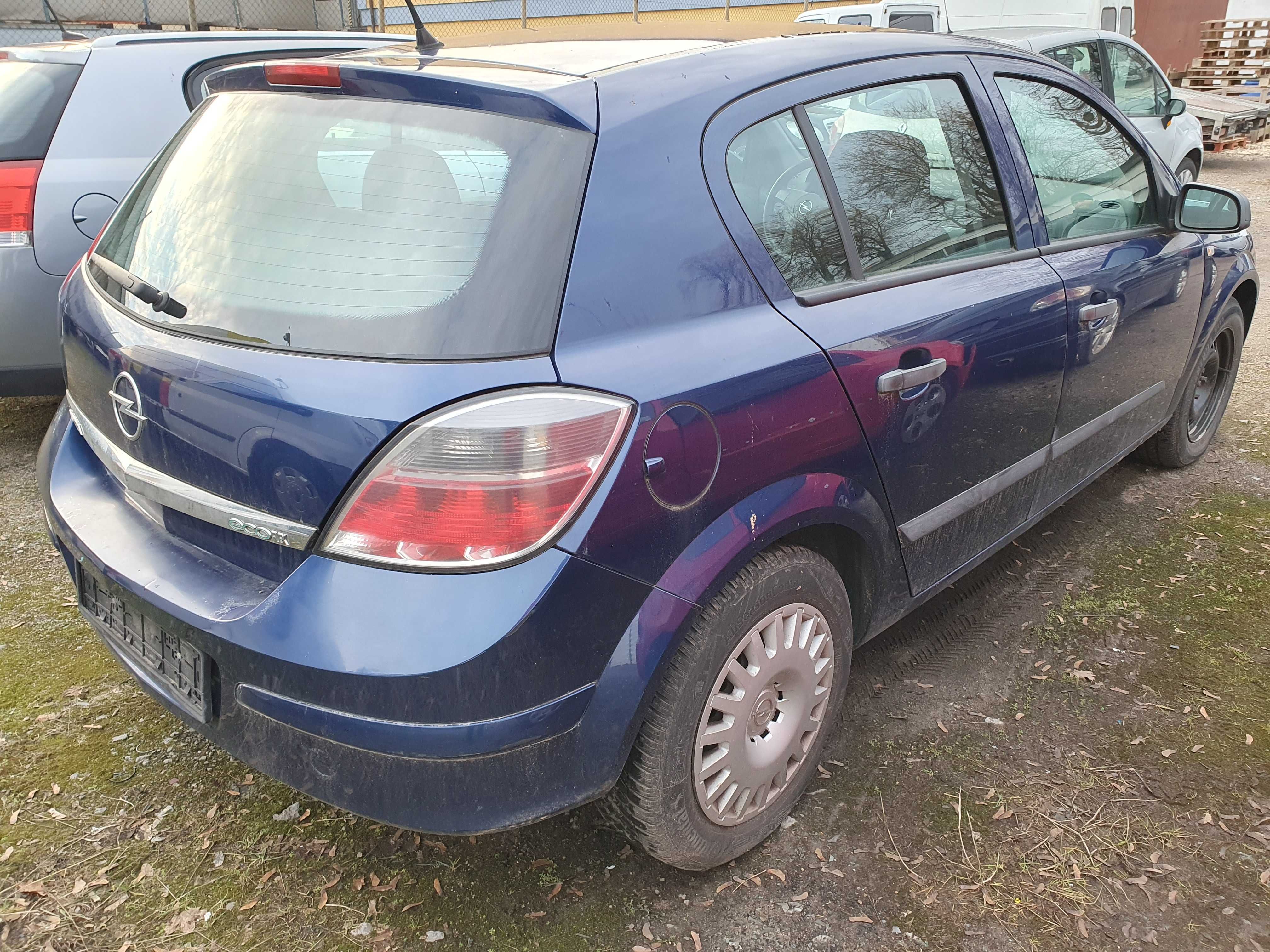 Opel Astra H 1.4i 2009r. 5 Drzwi nie kombi