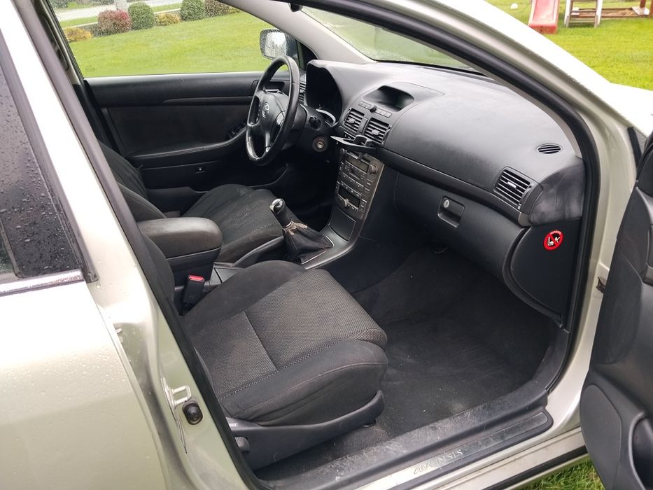 Toyota Avensis ll