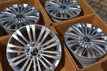 Skoda VW Passat B7 B8 Touran GOLF Felgi 17"Jak Nowe