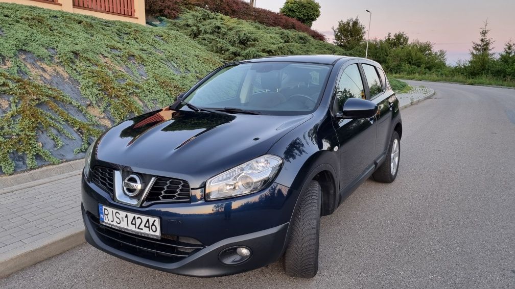 Nissan Qashqai 2,0 VVTi. Acenta. Kamera. Hak