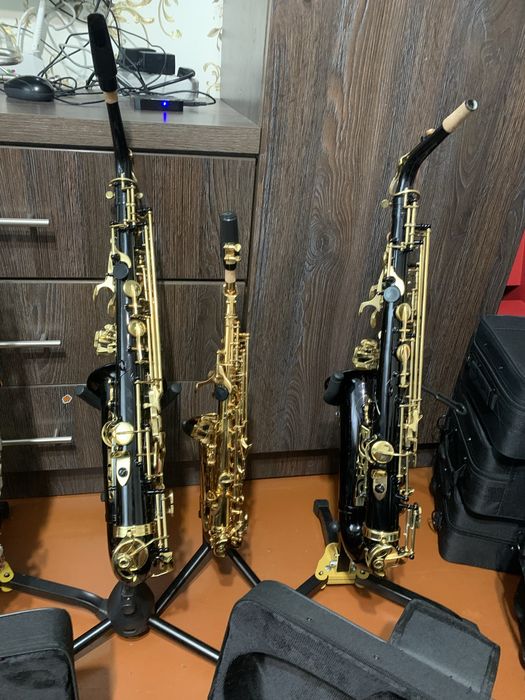 Нові Саксофони альт, тенор та сопрано, та труби Американський бренд
