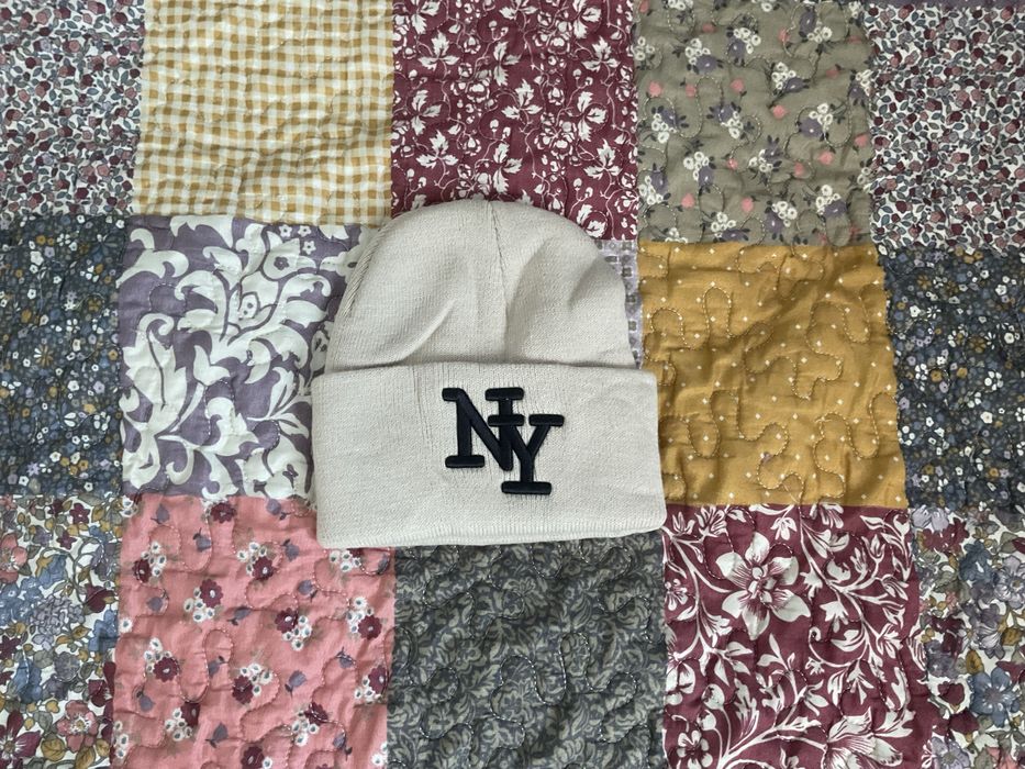 Czapka jesienno-zimowa beżowa M