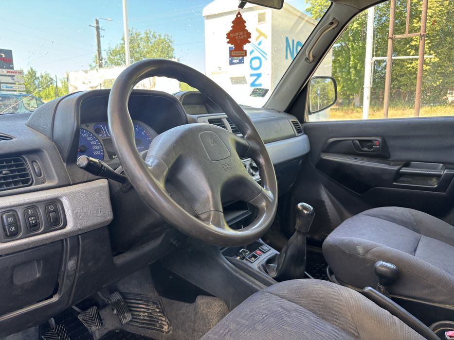 Mitsubishi Pajero Pini 2.0 130KM HAK 4x4