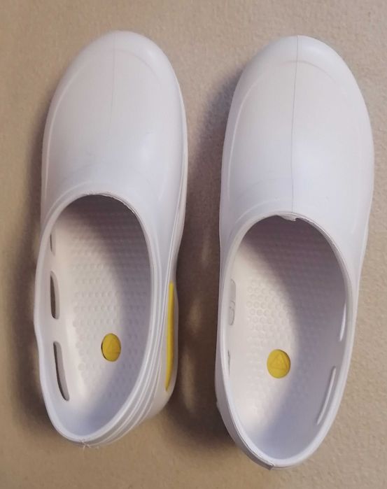 Obuwie robocze buty klapki Gima rozmiar 37