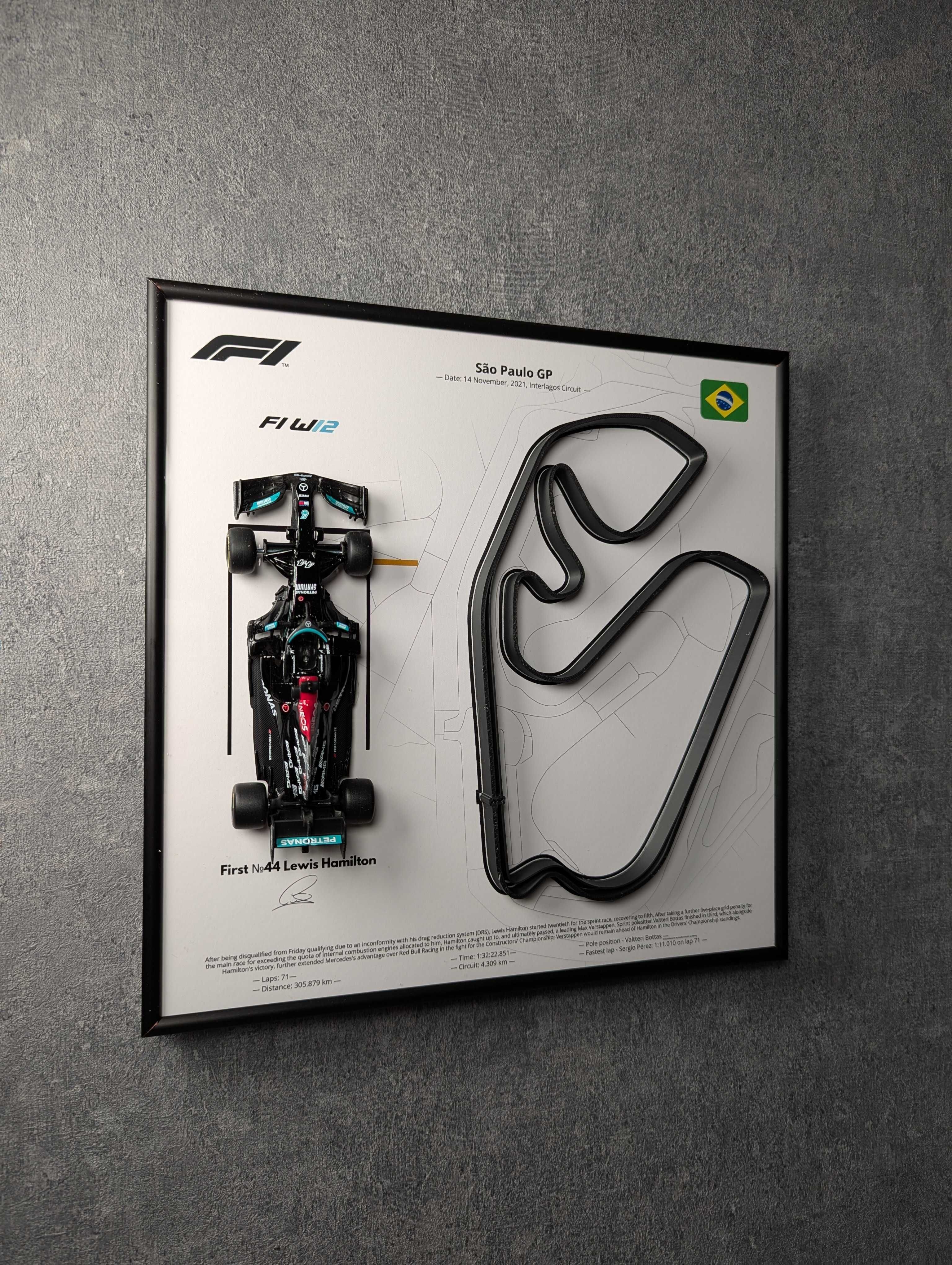 Bburago з Рамкою 2в1 з F1 W12 Mercedes 2021 #44 Lewis Hamilton