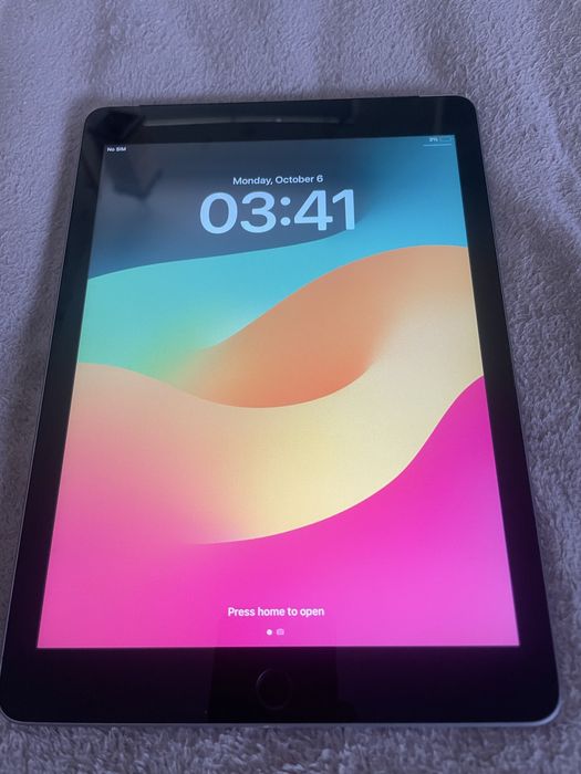 iPad 6 (2018) 128Gb LTE+WI-FI