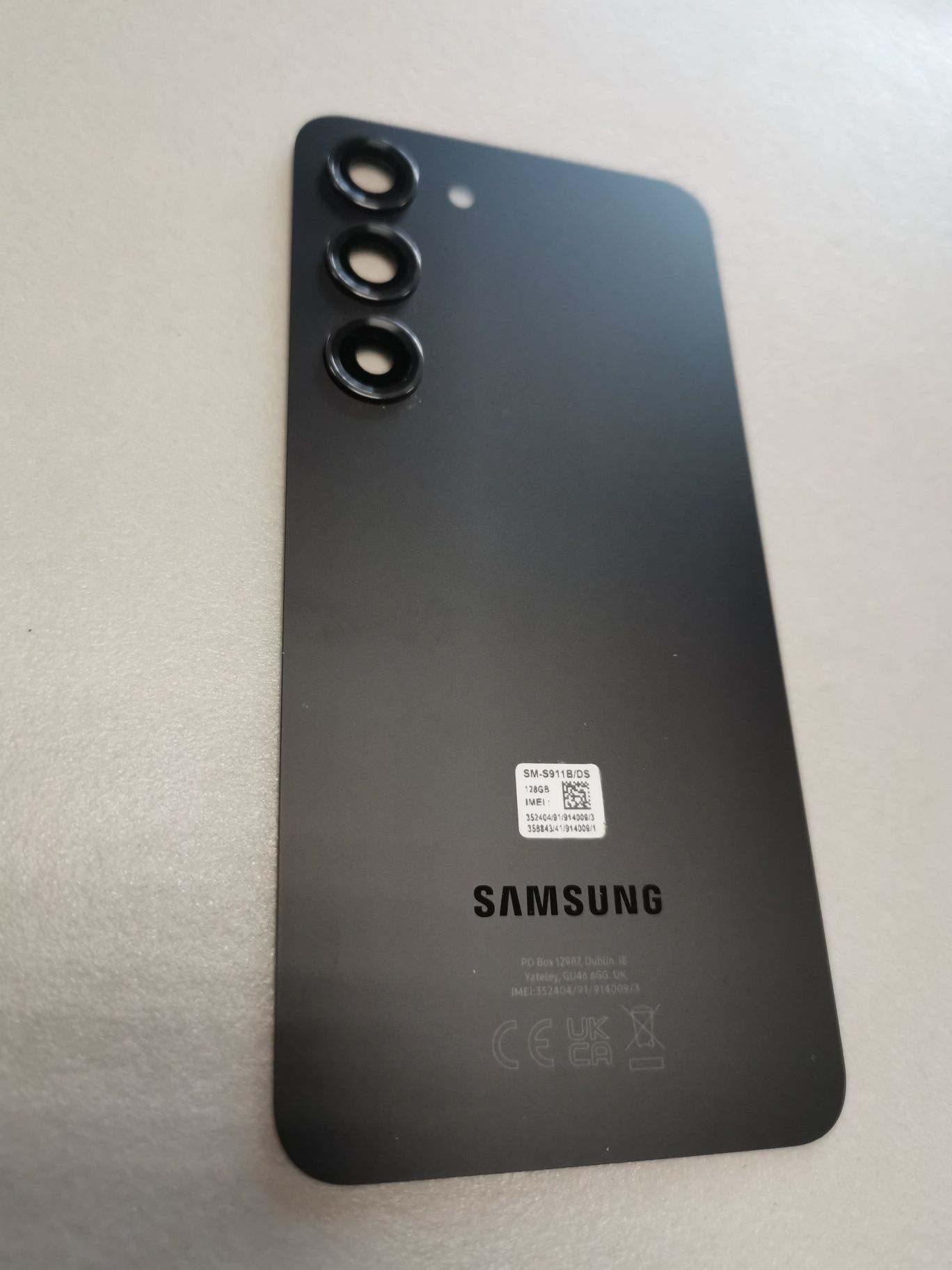 Oryginalna klapka tył pokrywa Samsung Galaxy S23 czarna Grade A-