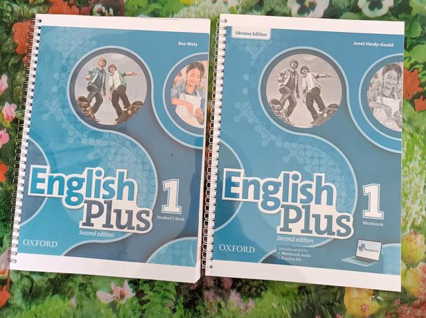 English Plus 1 student's book+workbook