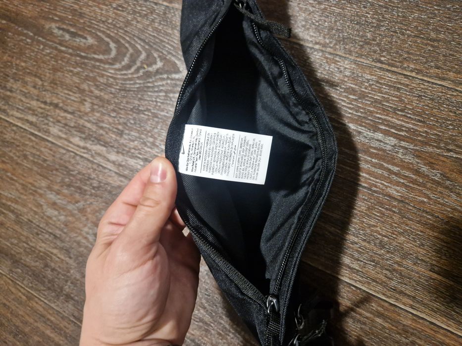 Бананка Nike новая без бирок