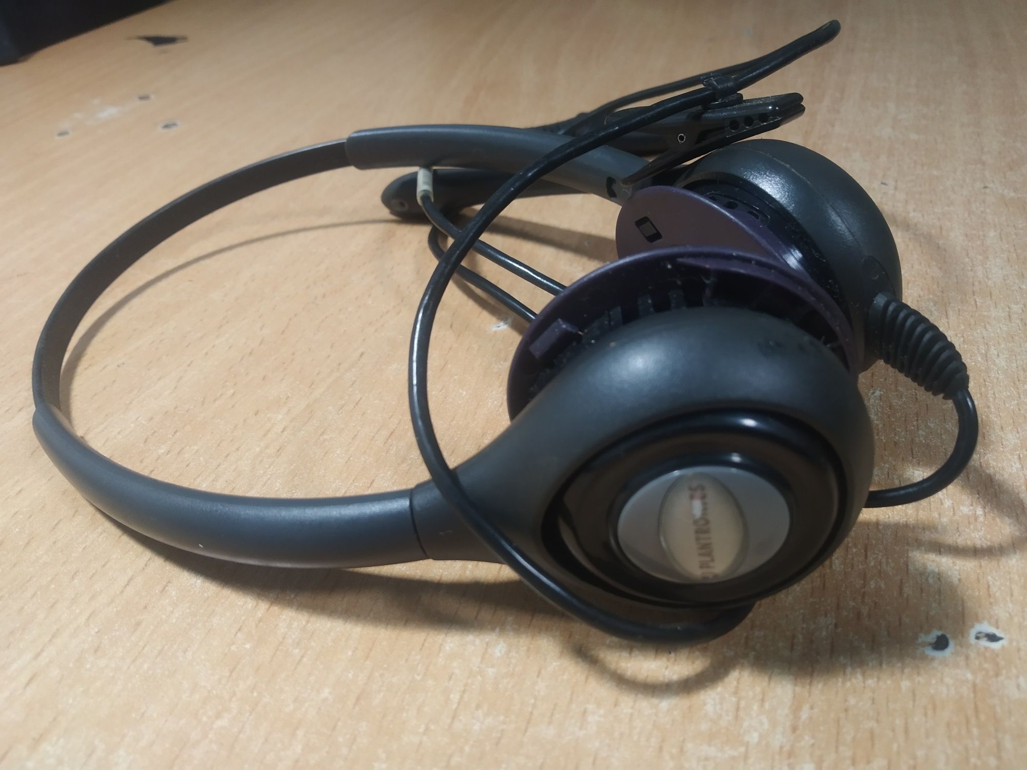 Навушник Plantronics SUPRAPLUS H261N