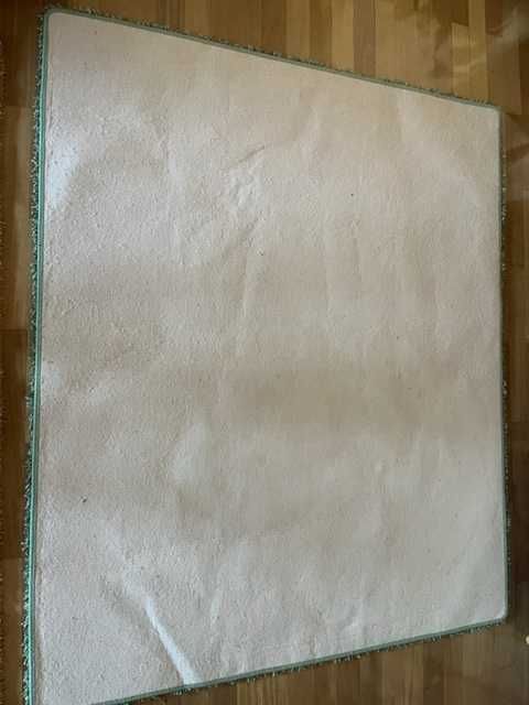 Tapete verde rectangular