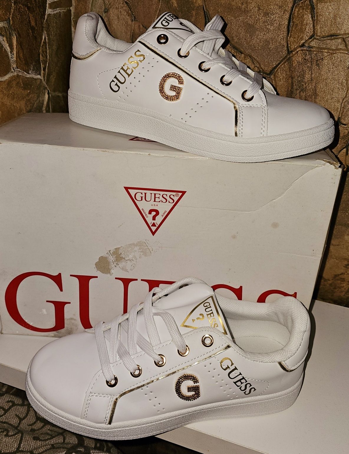 Sapatilha Guess Mulher 36 ao 41