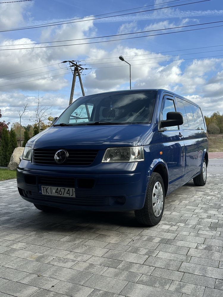 Sprzedam Volkswagen T5 2006 rok .MAX .1,9 TDI