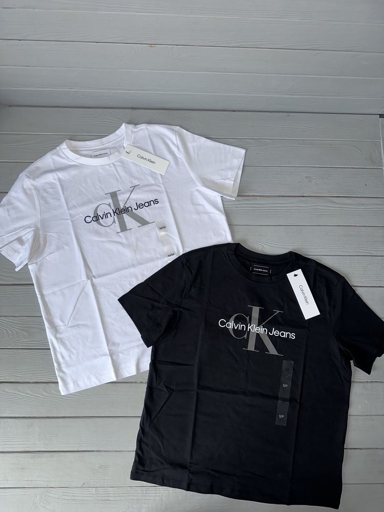 Оригінальна жіноча футболка Calvin Klein monogram logo