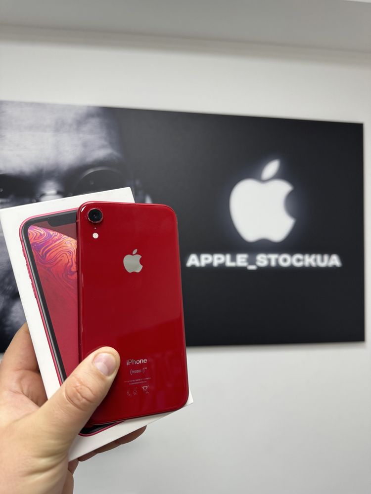 Продам Iphone XR 64 Red акб 100%