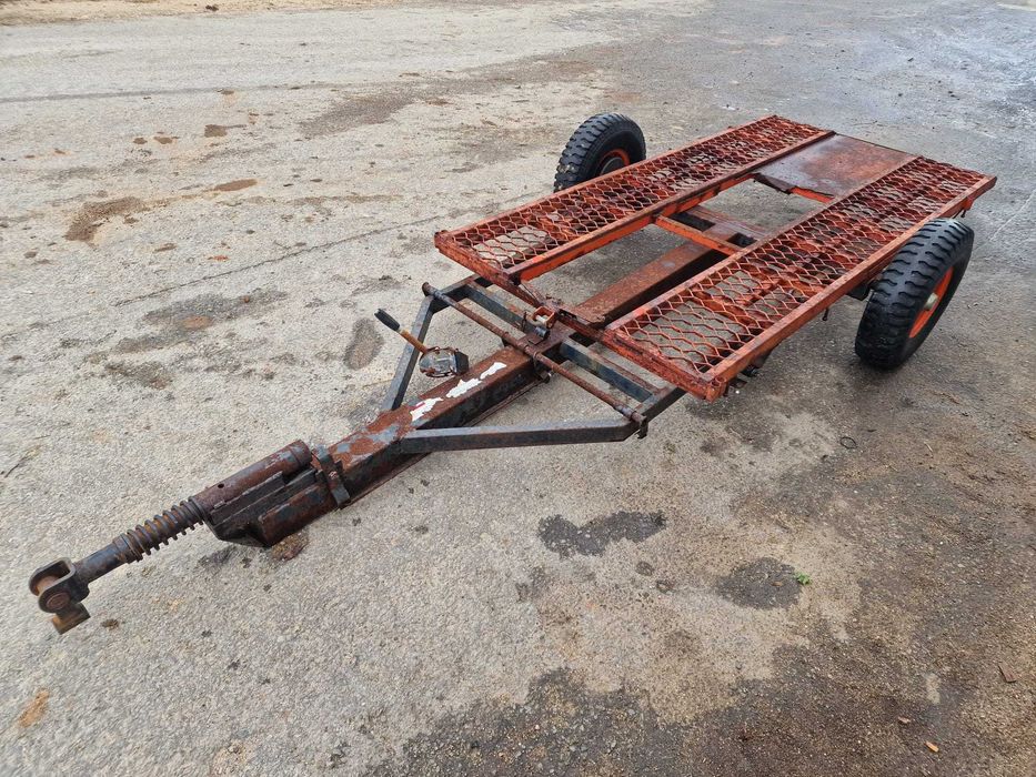 Atrelado / Reboque / Porta Máquinas Basculante - 2,28m / 1,10m