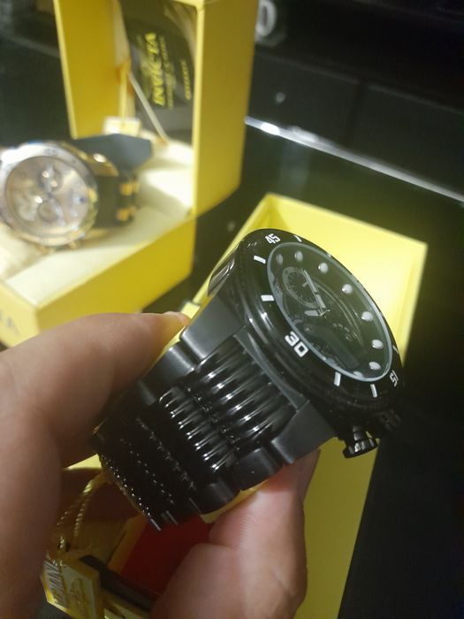 Relógio invicta original na caixa preto