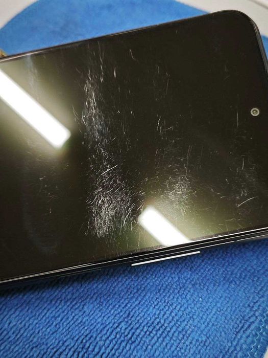 Продам телефон Xiaomi Redmi Note 10 5G Graphite Gray 4+2/128Гб