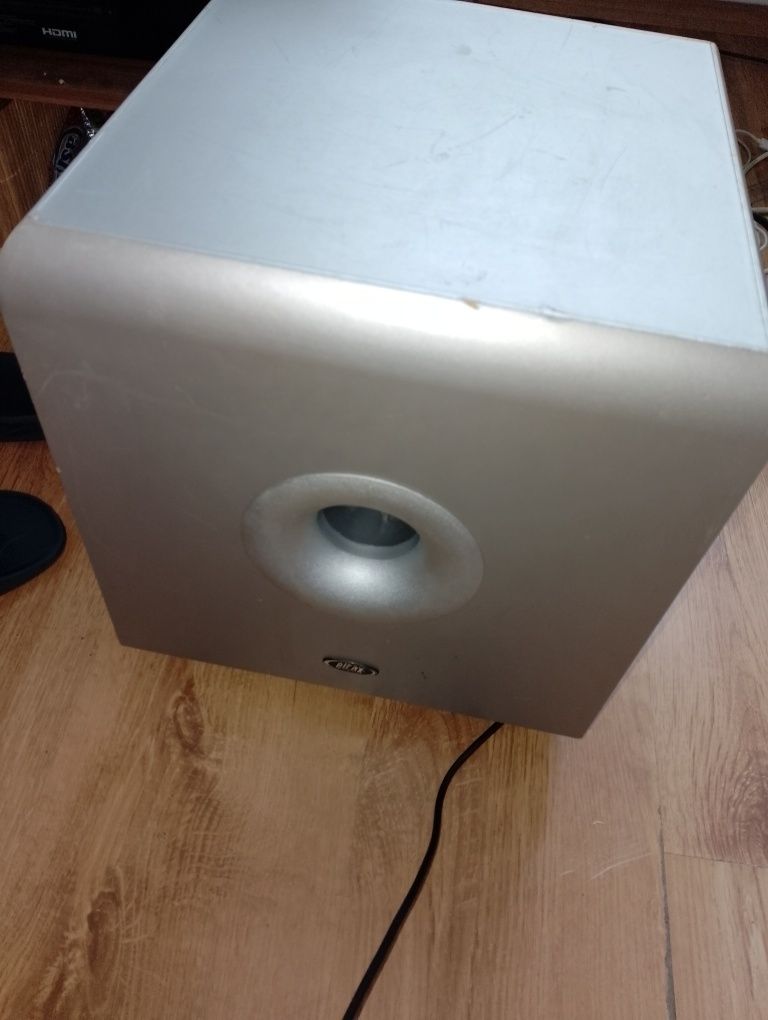 Sprzedam subwoofer eltax a8