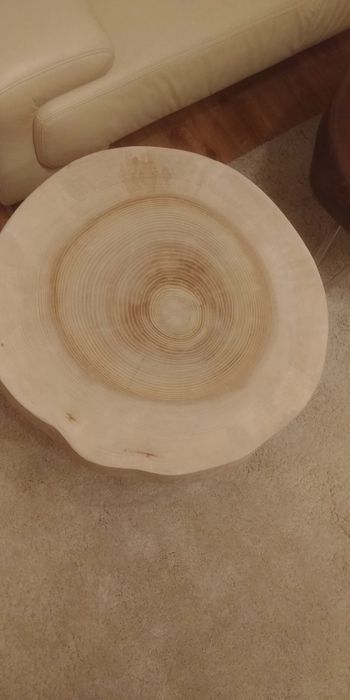 Stolik kawowy z plastra