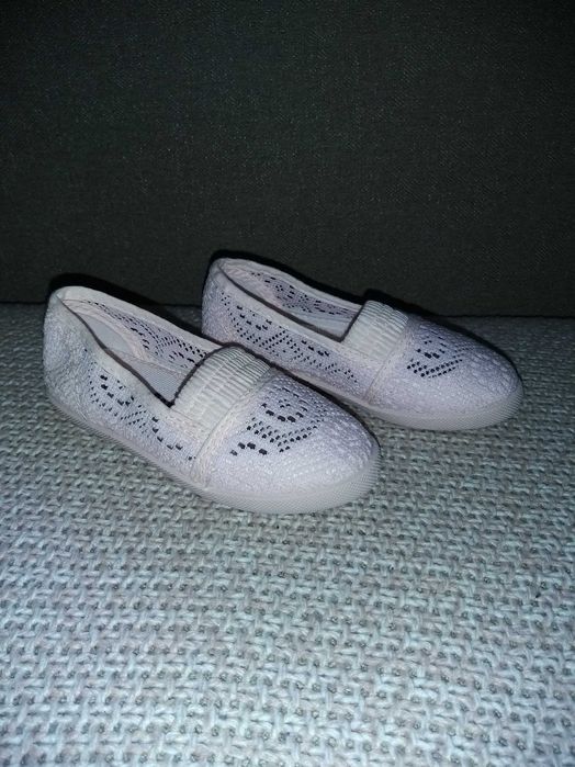 Trampki dziewczęce roz. 26