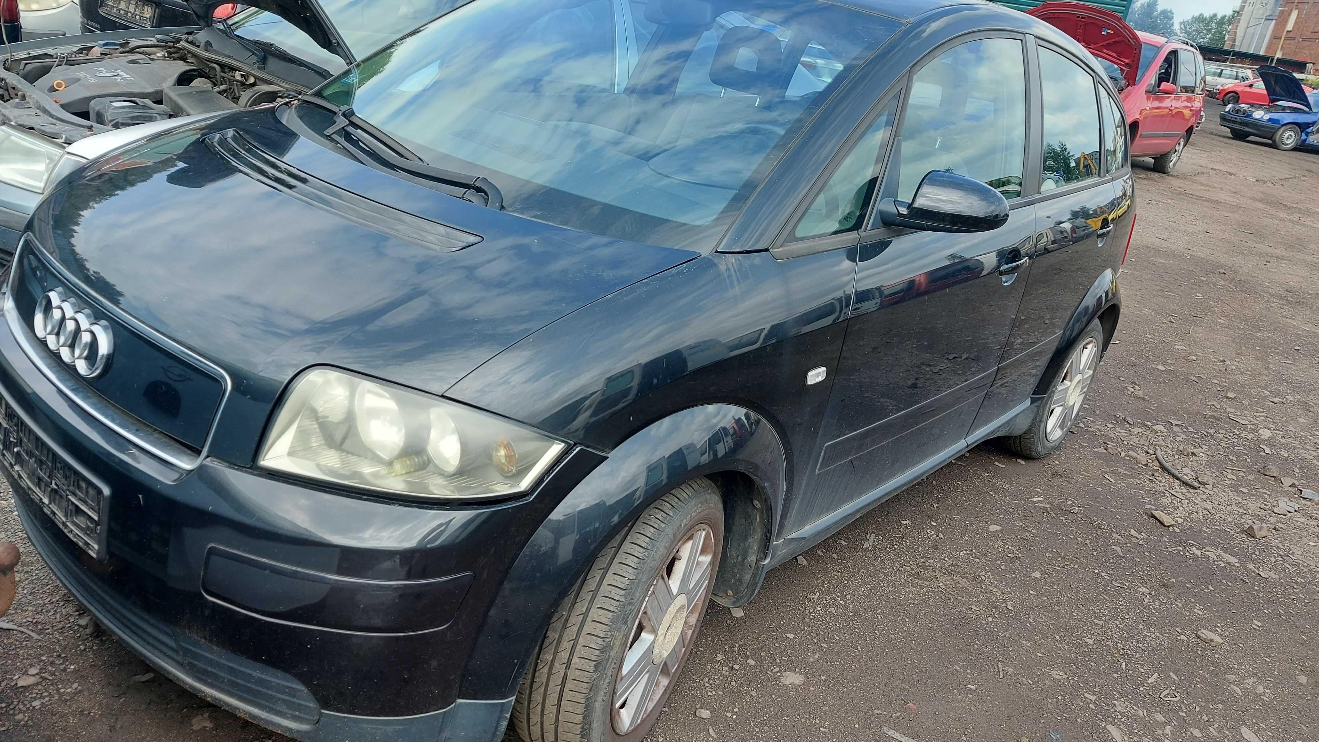 Audi A2 LZ9W drzwi przednie FV części/transport/dostawa