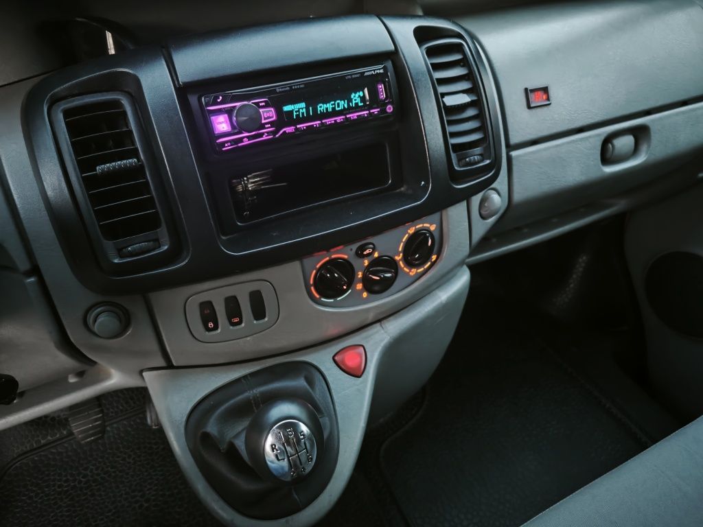 Nissan Primastar Trafic L2H1 2.0 dci 115 KM Doinwestowany!