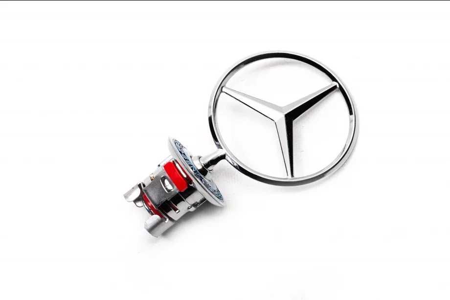 Mercedes E-сlass W211 2002-2009 р.р. Емблема приціл (з написом)