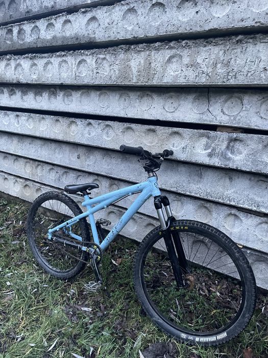 велосипед Gt chuker dirt fr , marzocchi , avid , rtuvative