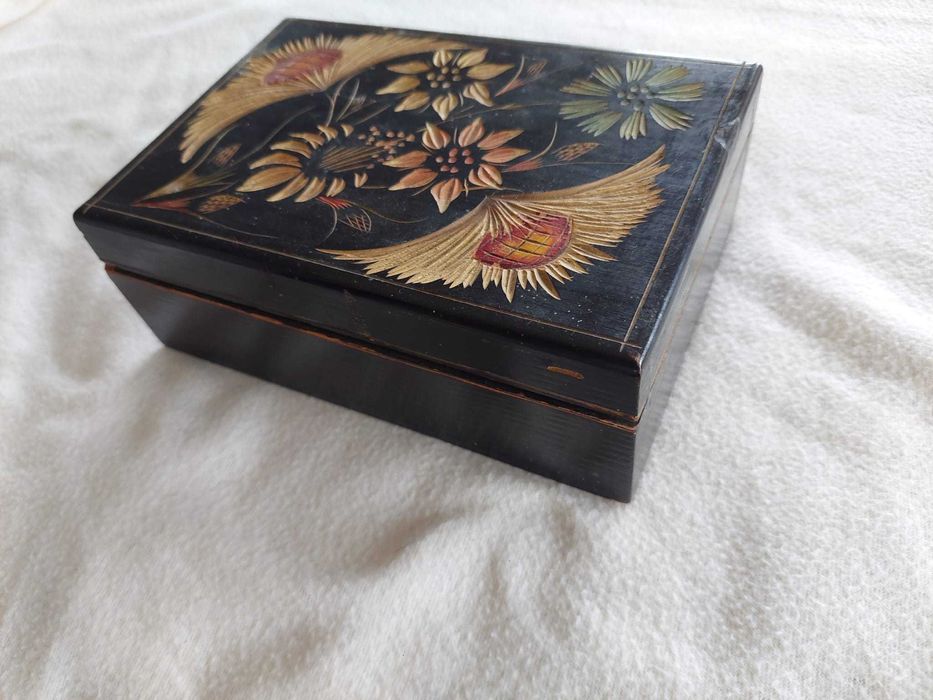 Szkatułki drewniane