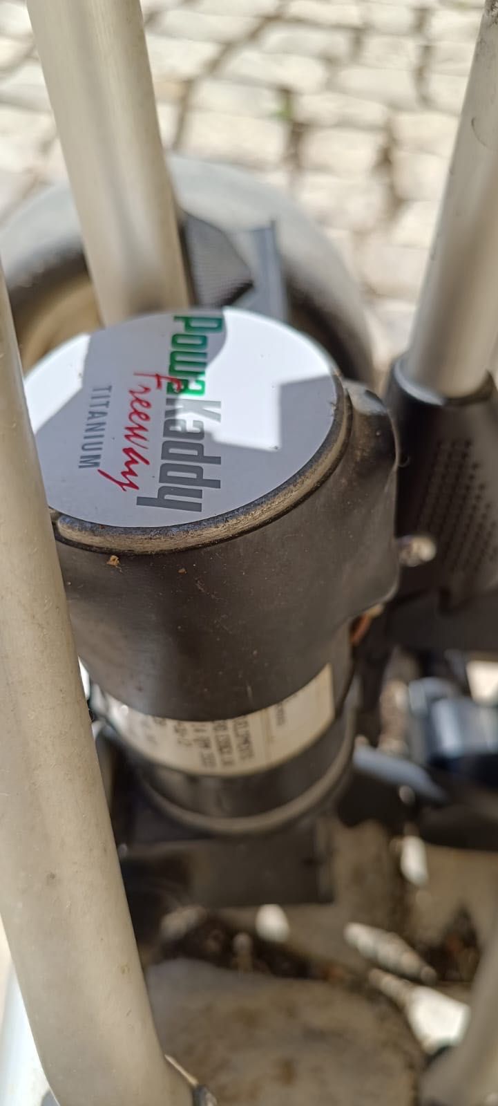 Golfe- Carrinho de golfe Kaddy eléctrico