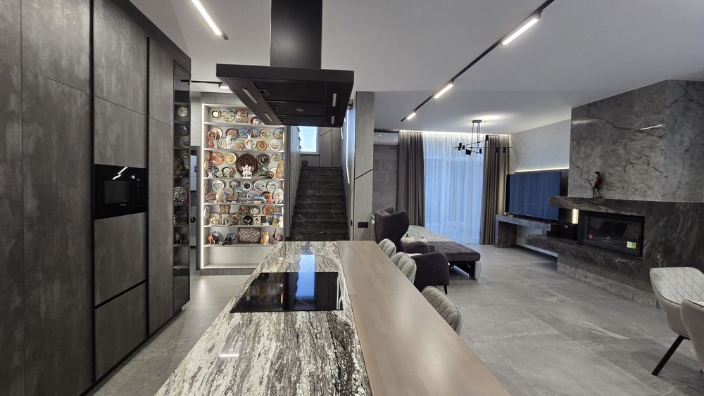 Будинок 250 м2 на етапі з погребом камін тепловий насос с. Ходосівка