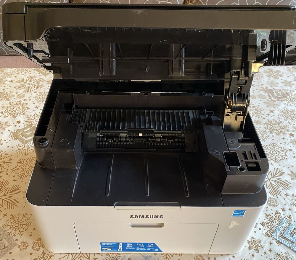 Принтер МФУ SAMSUNG Xpress M2070 ЯК НОВИЙ!