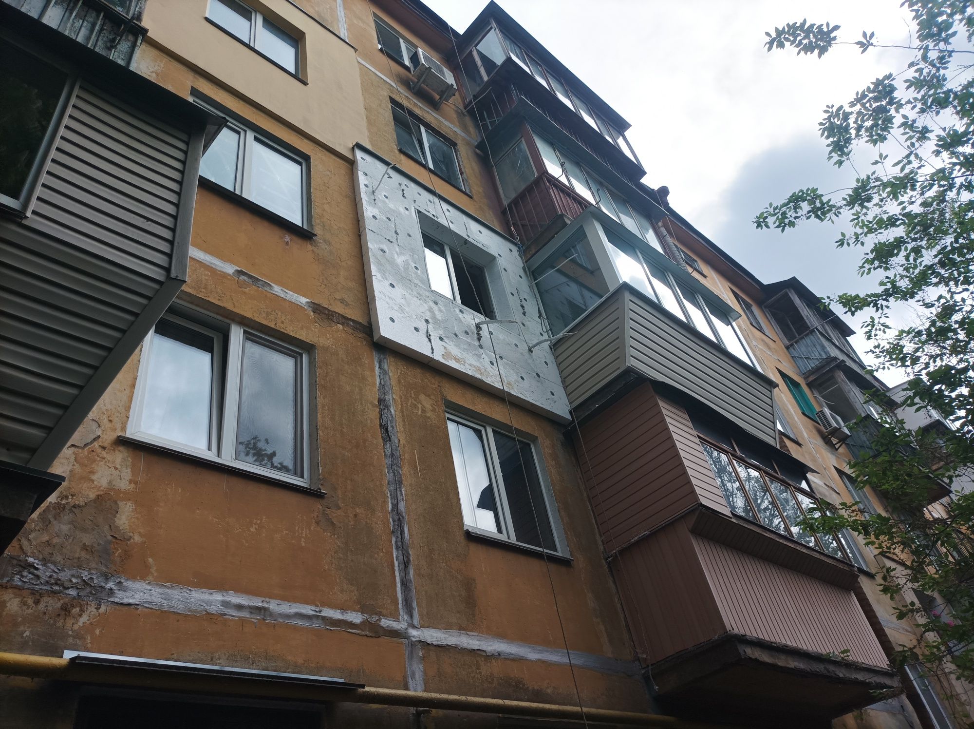 Утеплення фасаду квартир та будинків.