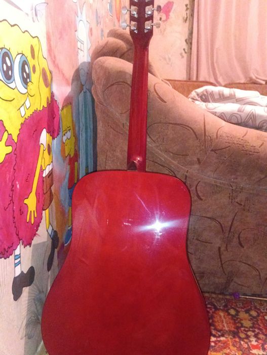 Акустическая гитара Squier by Fender SA-150. Идеальна для начинающих.